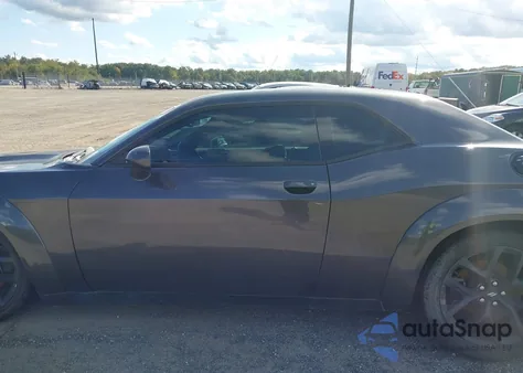 2021 Dodge Challenger Gt z USA, uszkodzony, nr VIN 2C3CDZJGXMH507155